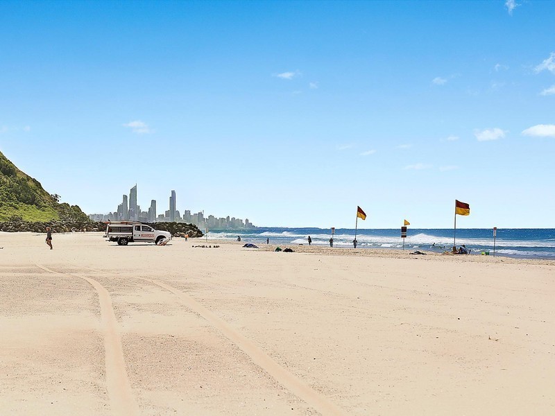 504 The Esplanade, Palm Beach QLD 4221