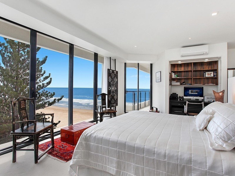 11/2 Lavarack Road, Mermaid Beach QLD 4218