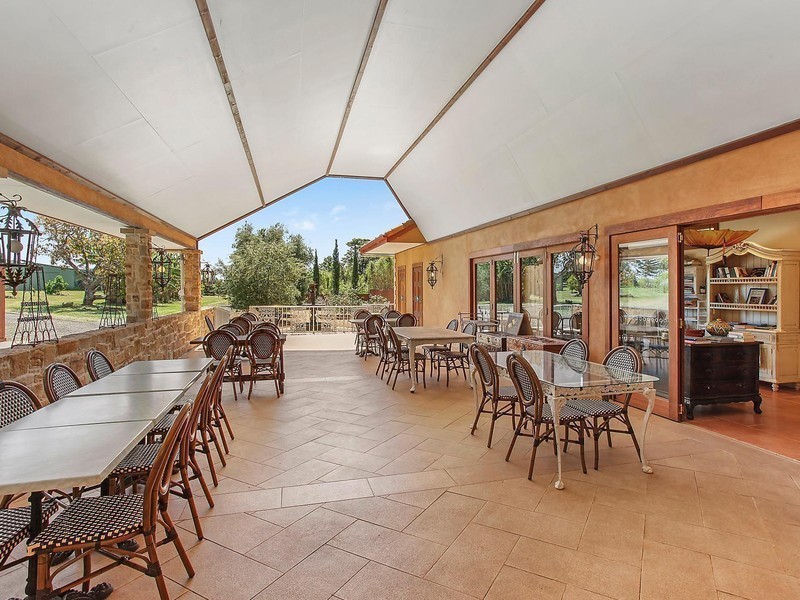 87 Main Western Road, Tamborine Mountain QLD 4272