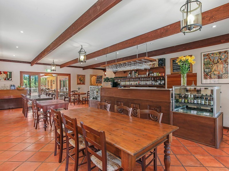 87 Main Western Road, Tamborine Mountain QLD 4272