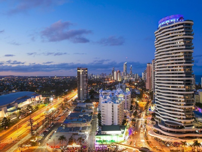 72 Surf Parade, Broadbeach QLD 4218