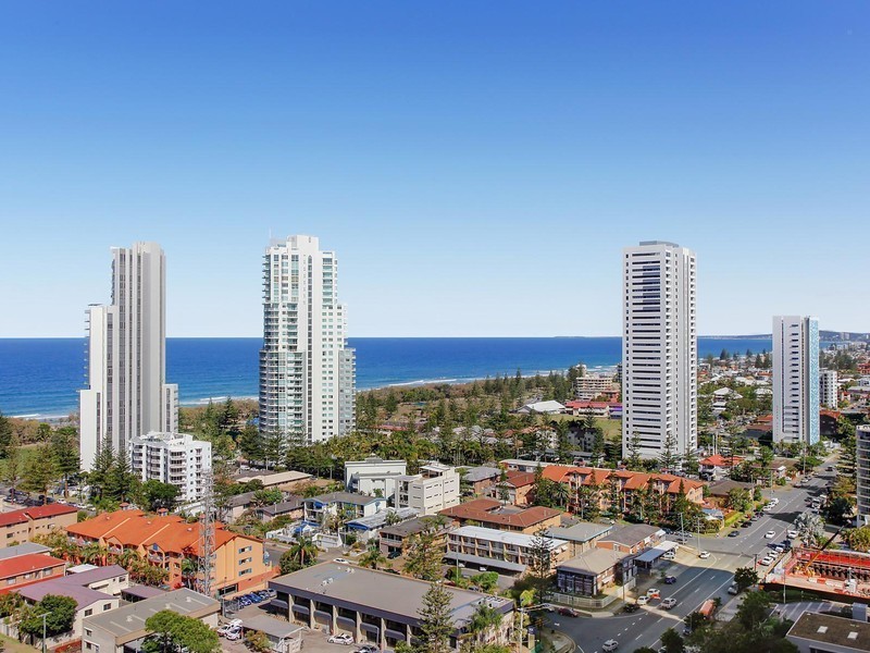 72 Surf Parade, Broadbeach QLD 4218
