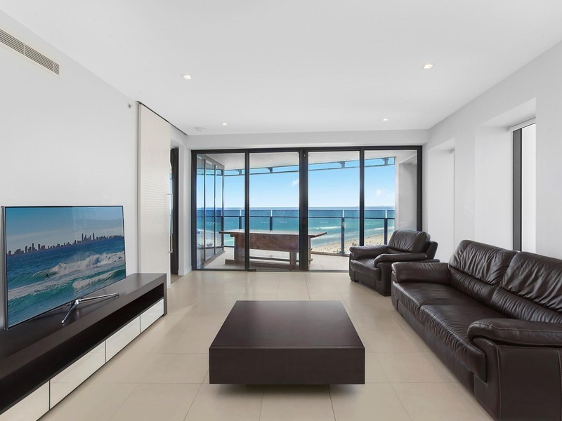 801/4 The Esplanade, Surfers Paradise QLD 4217