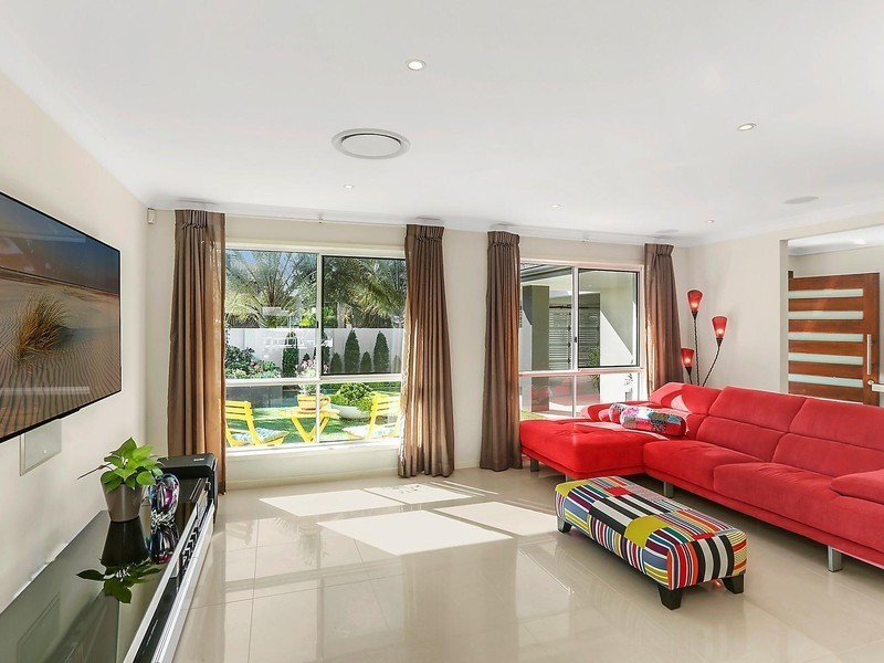 124 Sundance Way, Runaway Bay QLD 4216