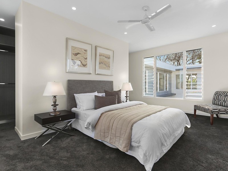 51 Amalfi Drive, Isle Of Capri QLD 4217
