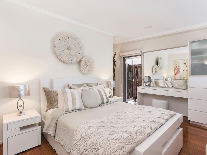 9D/28 Bayview Street, Runaway Bay QLD 4216