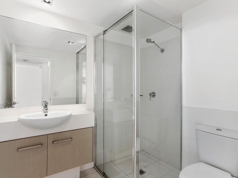 18/1 Gaven Crescent, Mermaid Beach QLD 4218