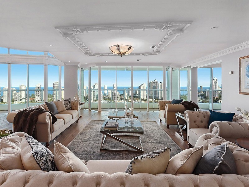 B27-1/75 Brighton Parade, Southport QLD 4215