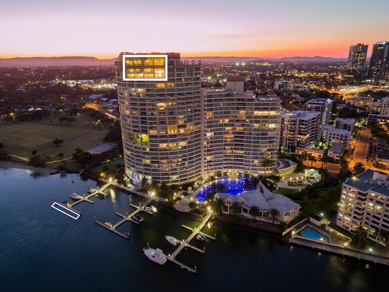 B27-1/75 Brighton Parade, Southport QLD 4215