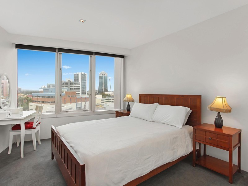 609/9 Hamilton Avenue, Surfers Paradise QLD 4217