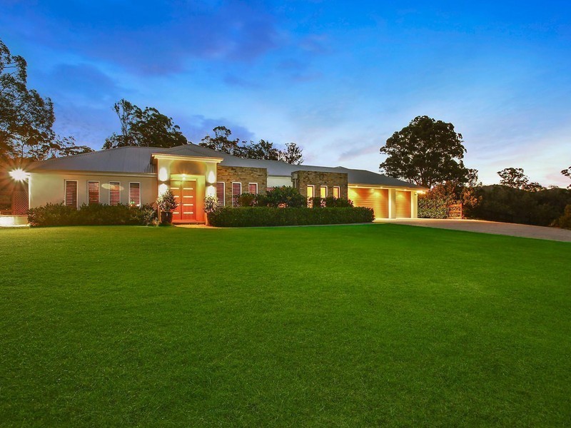 29 Lagoon Park Drive, Maudsland QLD 4210