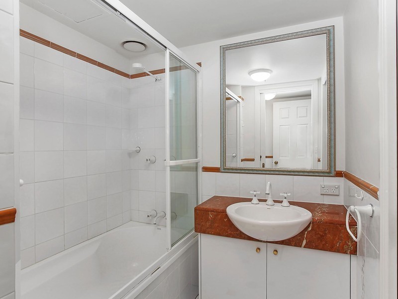 238/6 View Avenue, Surfers Paradise QLD 4217