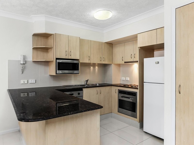 30/61 North Street, Southport QLD 4215