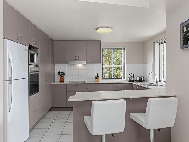 5/2329 Gold Coast Highway, Mermaid Beach QLD 4218