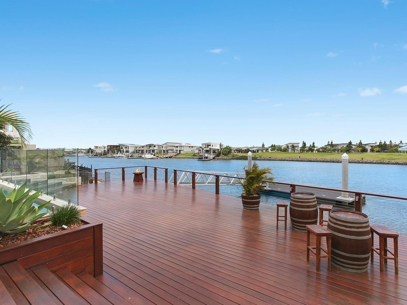 68 Palladium Boulevard, Hope Island QLD 4212