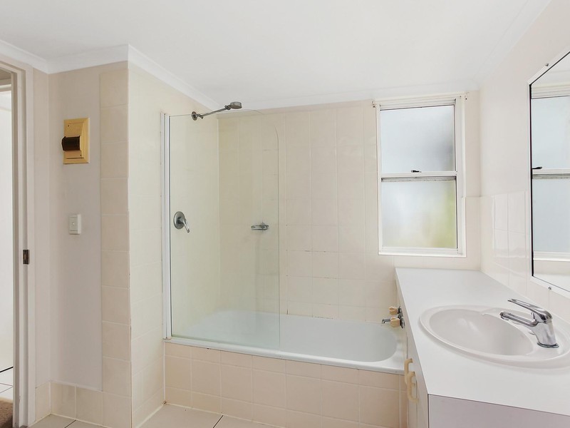 6/29 Australia Avenue, Broadbeach QLD 4218