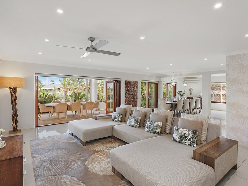 13 Argyle Crescent, Sorrento QLD 4217