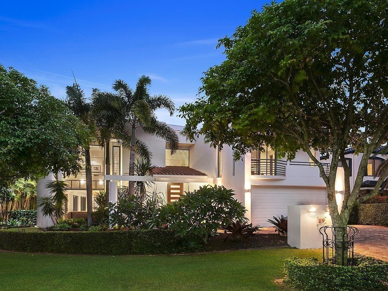 29 Istana View, Clear Island Waters QLD 4226