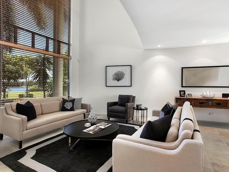 29 Istana View, Clear Island Waters QLD 4226