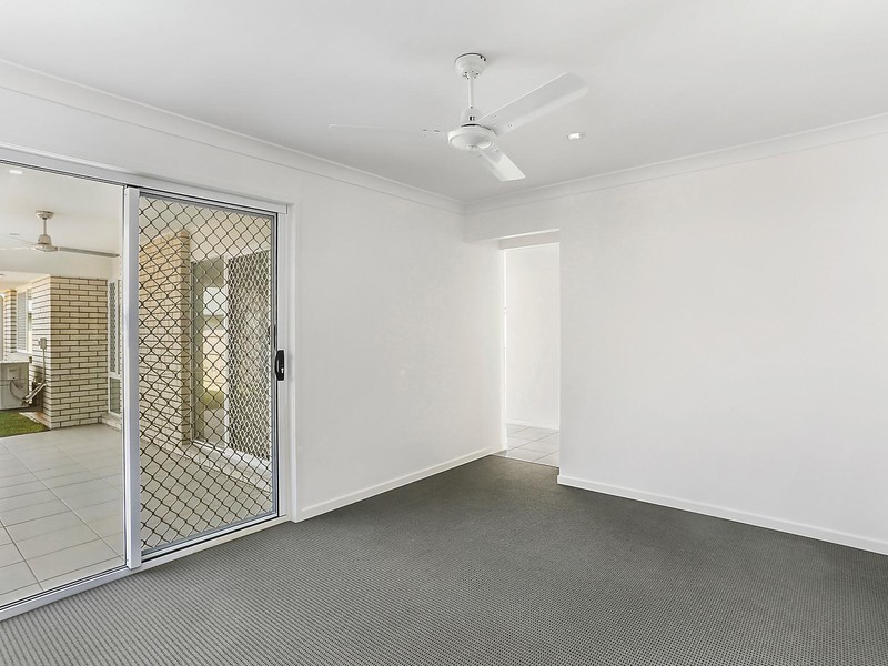 5 Pinehill Street, Yarrabilba QLD 4207