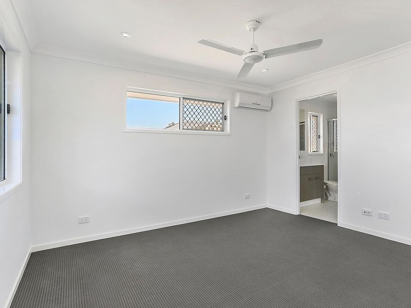 5 Pinehill Street, Yarrabilba QLD 4207