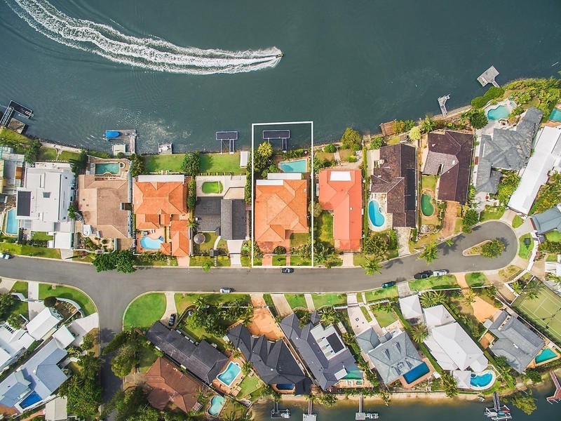 19 Donegal Crescent, Sorrento QLD 4217