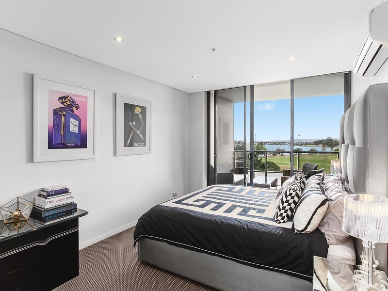 805/2 Aqua Street, Southport QLD 4215
