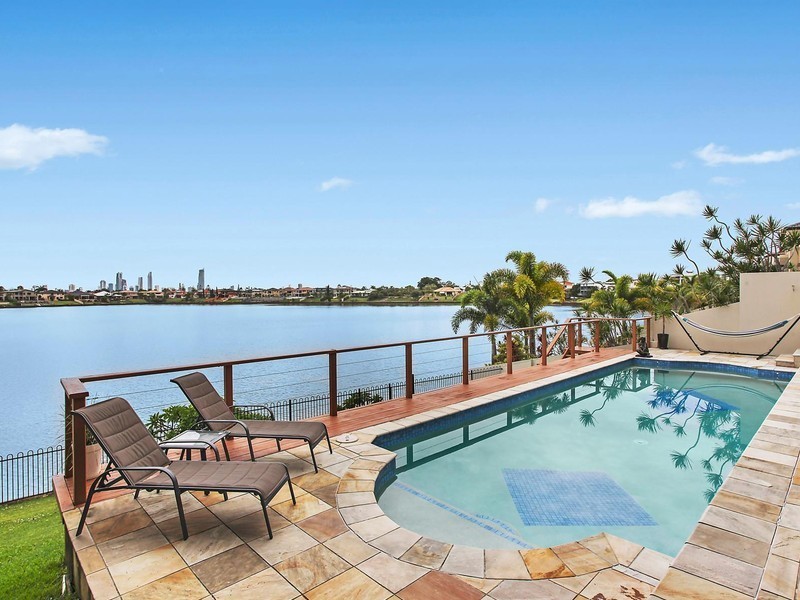 112 Sir Bruce Small Boulevard, Benowa Waters QLD 4217