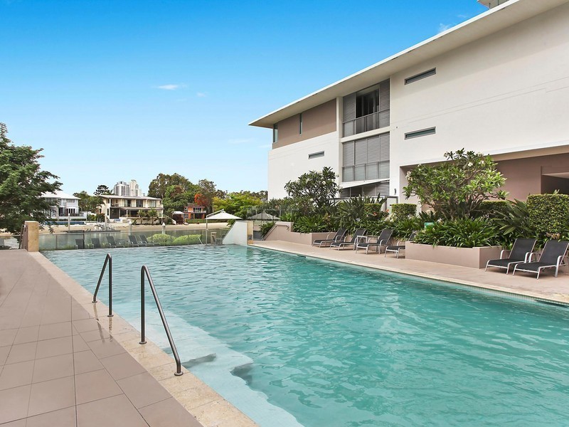 2303/33 TE Peters Drive, Broadbeach Waters QLD 4218