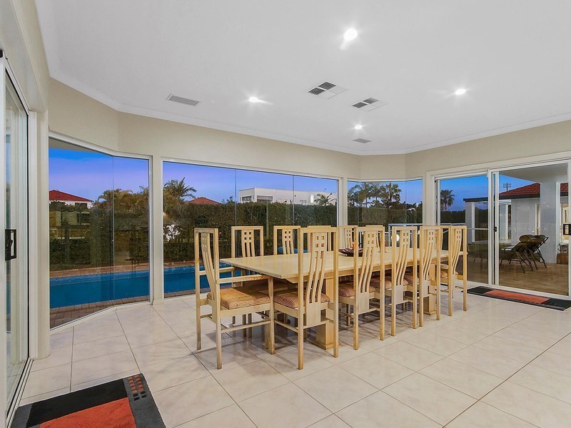 4/178 Palm Meadows Drive, Carrara QLD 4211