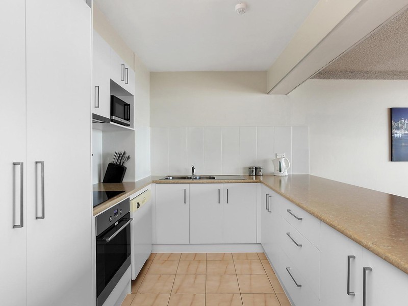 23B/2 Riverview Parade, Surfers Paradise QLD 4217