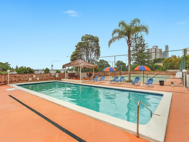 5B/33 Thornton Street, Surfers Paradise QLD 4217