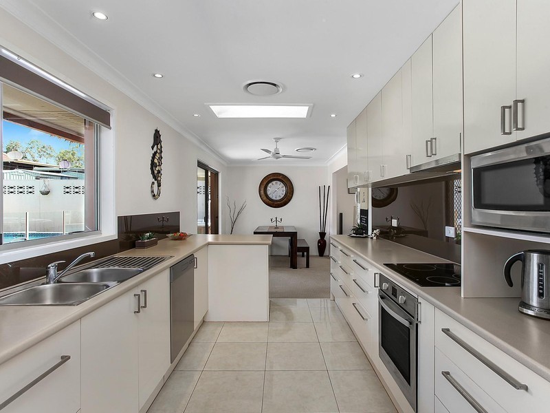 61 Lambros Drive, Benowa QLD 4217