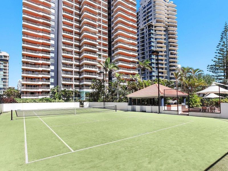 1702/1 Peak Avenue, Main Beach QLD 4217