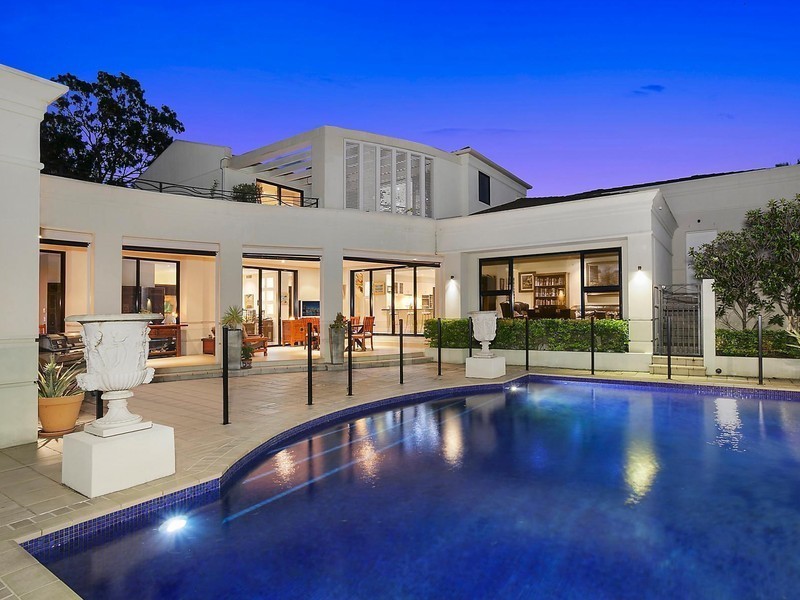 7105 Riverview Crescent, Sanctuary Cove QLD 4212