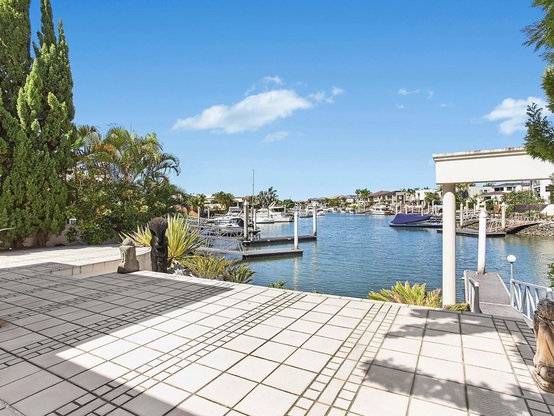 7105 Riverview Crescent, Sanctuary Cove QLD 4212