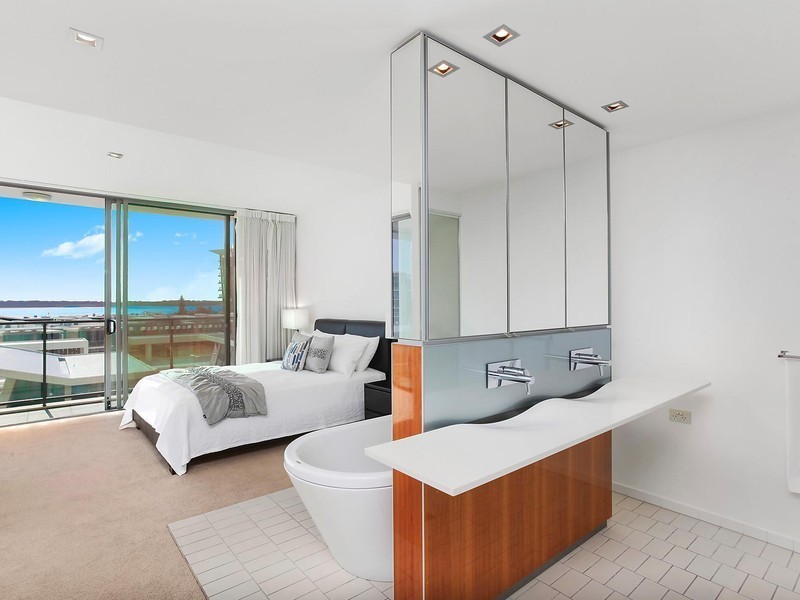 2408/2 Ephraim Island Parade, Paradise Point QLD 4216