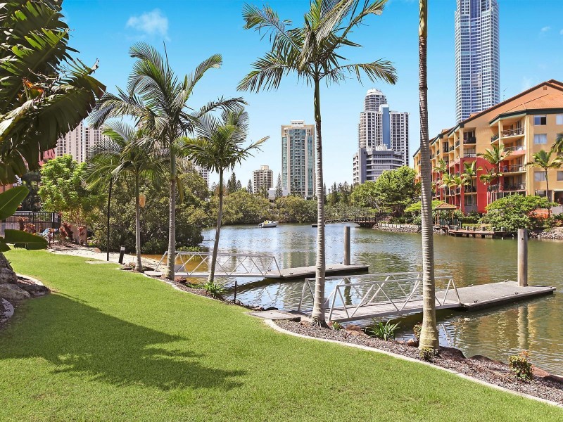 54/49 Peninsular Drive, Surfers Paradise QLD 4217