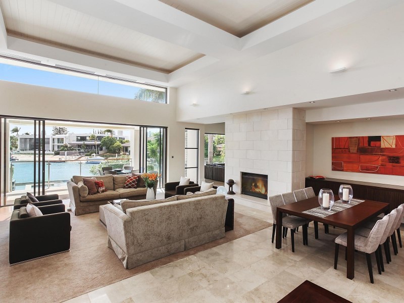 25 The Lido, Isle Of Capri QLD 4217