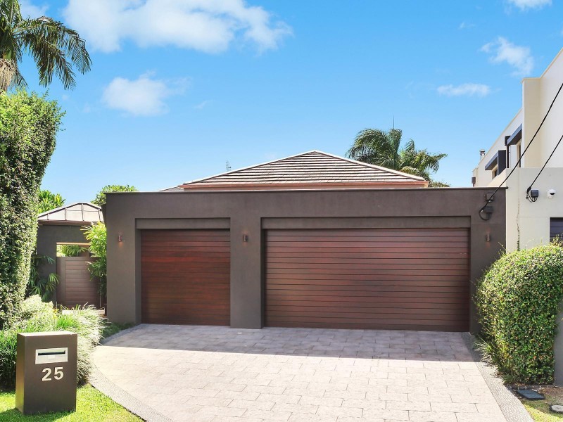 25 The Lido, Isle Of Capri QLD 4217