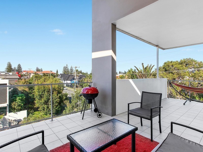 53/2 Gaven Crescent, Mermaid Beach QLD 4218