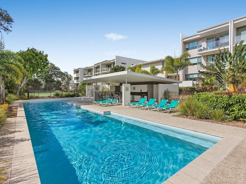 53/2 Gaven Crescent, Mermaid Beach QLD 4218