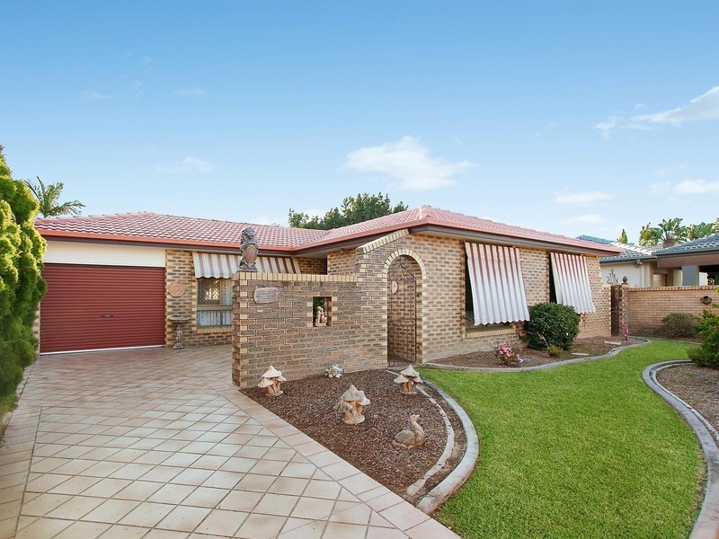 173 Rio Vista Boulevard, Broadbeach Waters QLD 4218