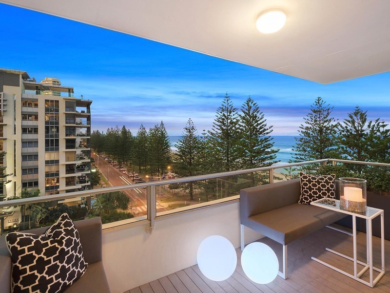 19/196 The Esplanade, Burleigh Heads QLD 4220