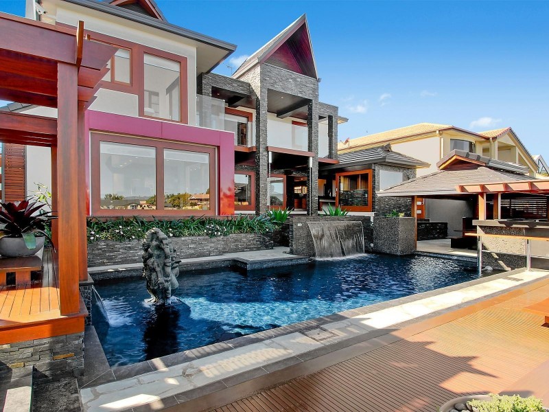 64 Cabana Boulevard, Benowa Waters QLD 4217