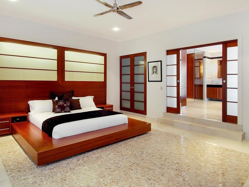 64 Cabana Boulevard, Benowa Waters QLD 4217