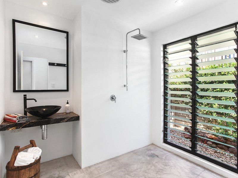 14 Neptune Court, Paradise Waters QLD 4217