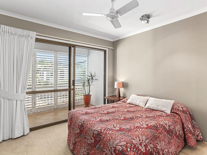 11/9 Freyburg, Bundall QLD 4217