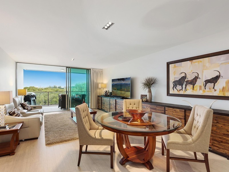 30303/2 Ephraim Island Parade, Paradise Point QLD 4216