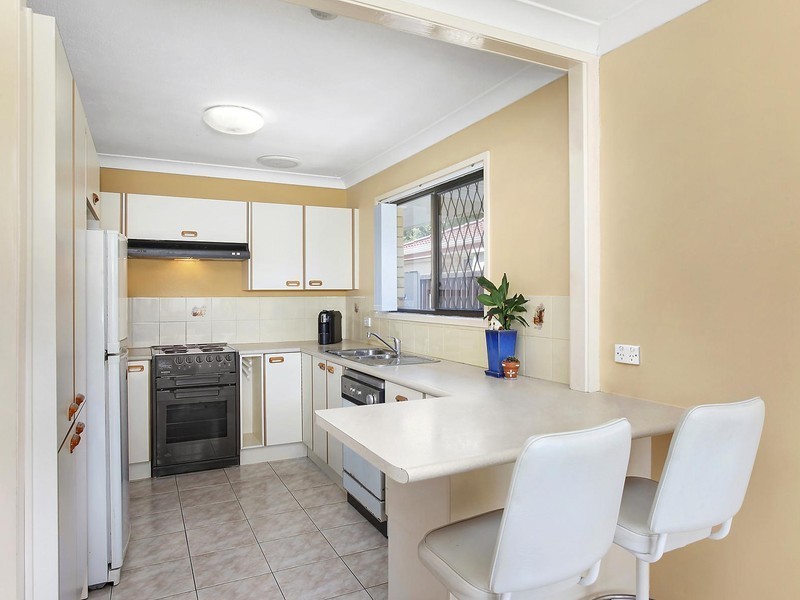 268 Rio Vista Boulevard, Mermaid Waters QLD 4218